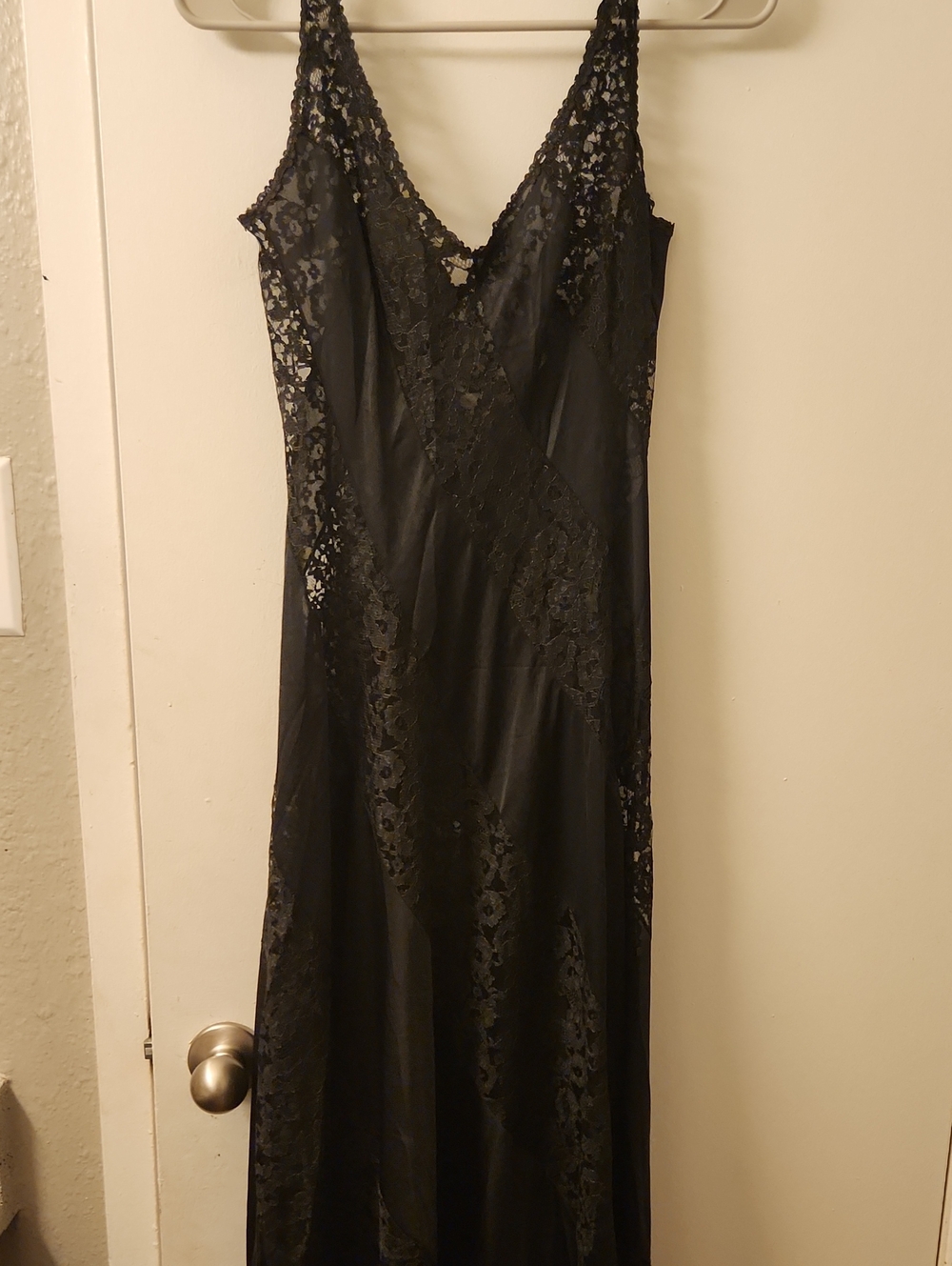 Olga Elegant Black Lace Slip Dress - V-Neck Women's Dress XS